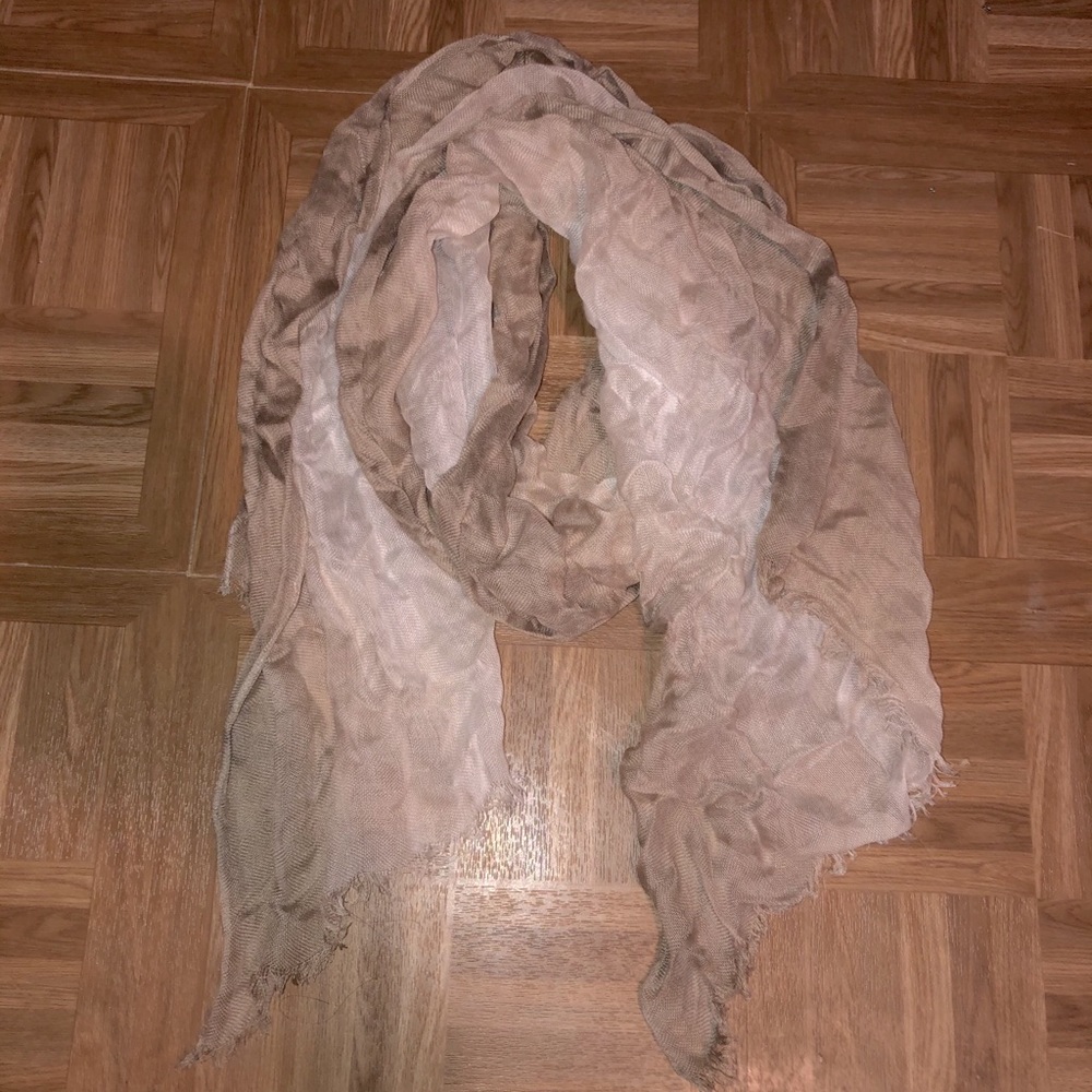 Brown and Cream scarf
